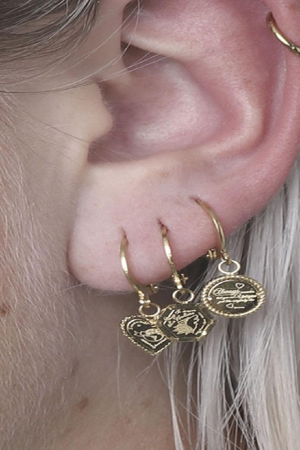 Ohrringe Wolf Quote Goldfarbe Edelstahl h5Bild2